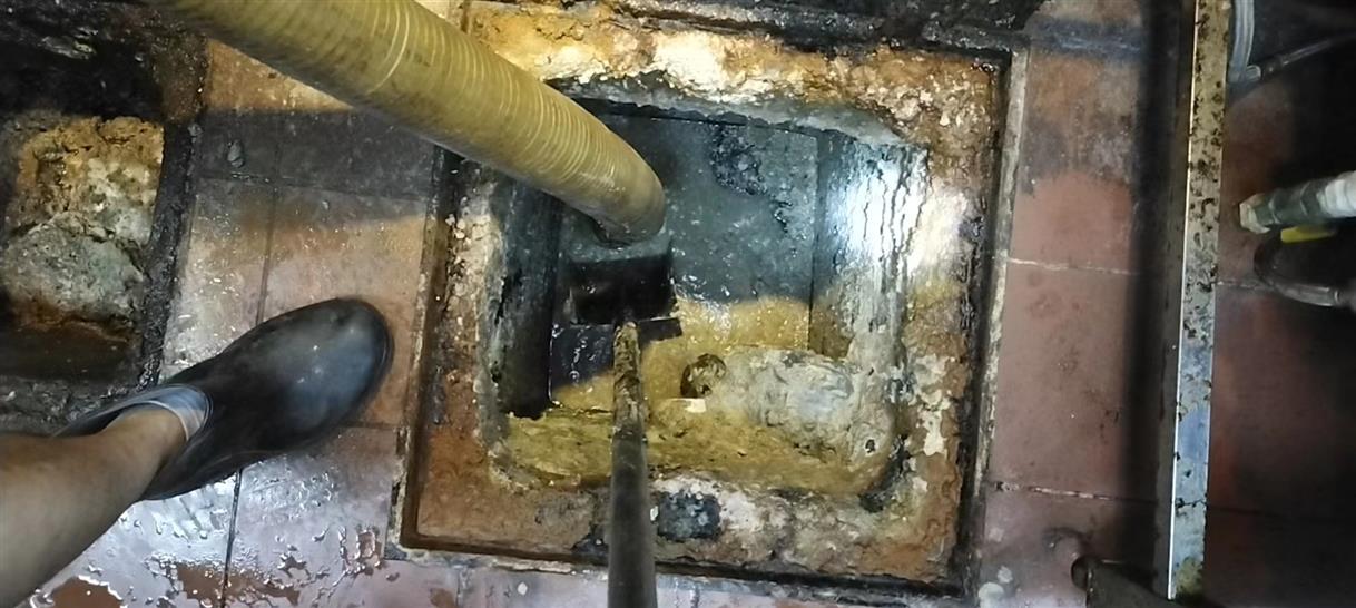 灌云污水池清理一般都有毒气，怎么预防中毒呢？